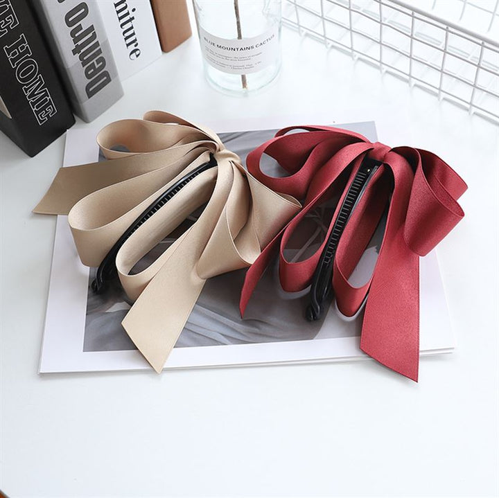 SOHO Bona Sløjfe Banana Hårspænde - Mørkerød - Hårspænder - SOHO