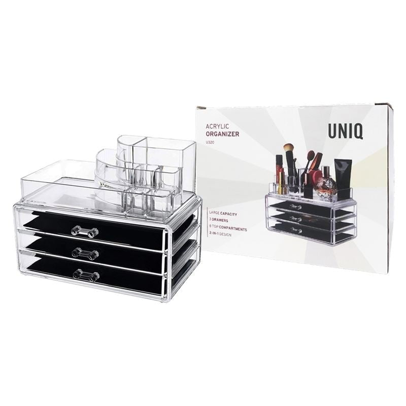 UNIQ Makeup Organizer med 3 Skuffer | SF-1303, en makeupopbevaring i klar plast med tre skuffer og øverste rum, er afbilledet ved siden af sin UNIQ-kasse, der viser organisatoren fyldt med makeup og smykkeopbevaring.