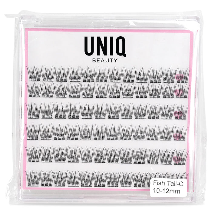 UNIQ Lash Extension Starter Kit fra Stylemekka.dk indeholder klyngevipper i et klart etui mærket Fish Tail-C 10-12 mm - ideelt til alle, der ønsker en nem DIY-vippeforlængelse derhjemme.